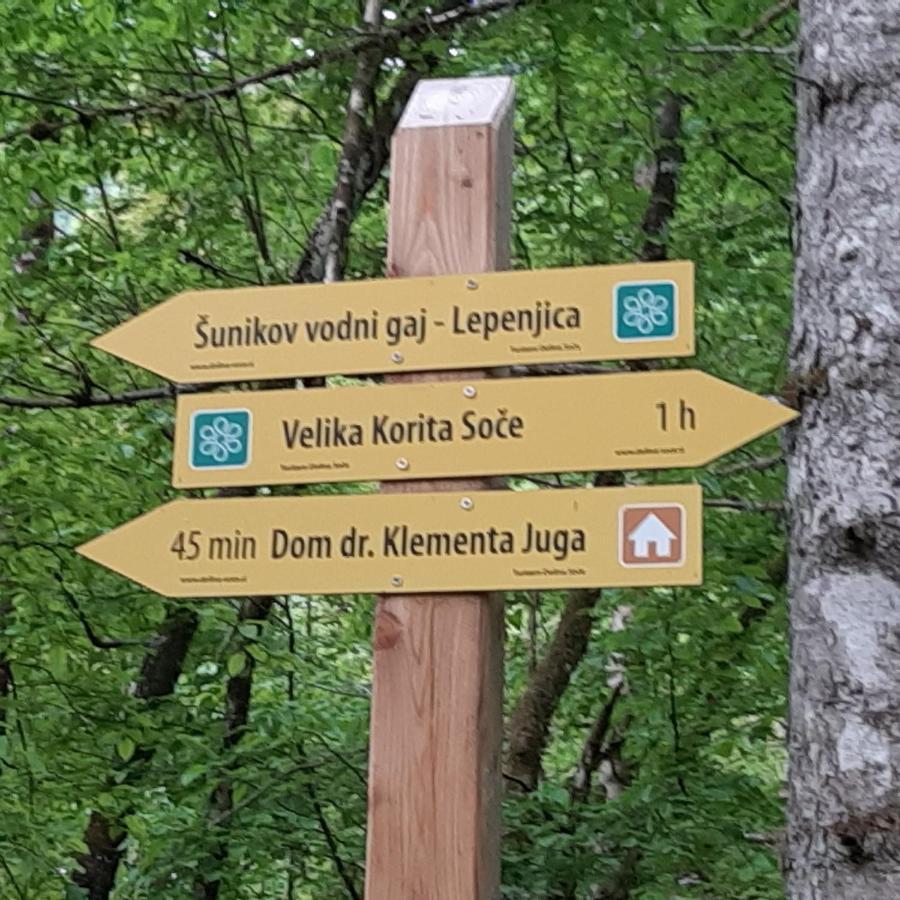 Lepena Hébergement de vacances Soča